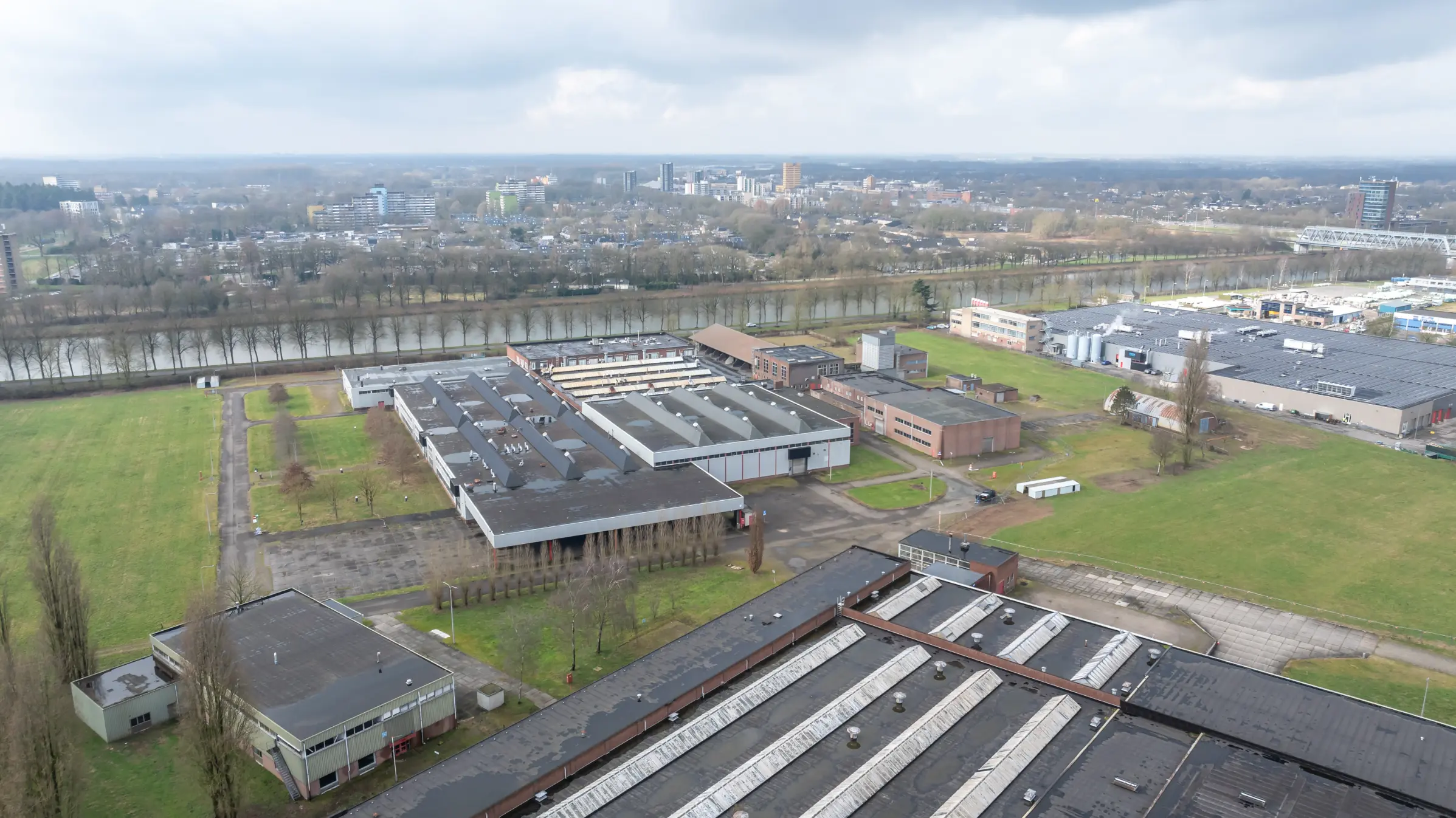 Nijmegen, Nieuwe Dukenburgseweg 20 Vastgoedbeschermer - DJI_20250227113114_0144_D