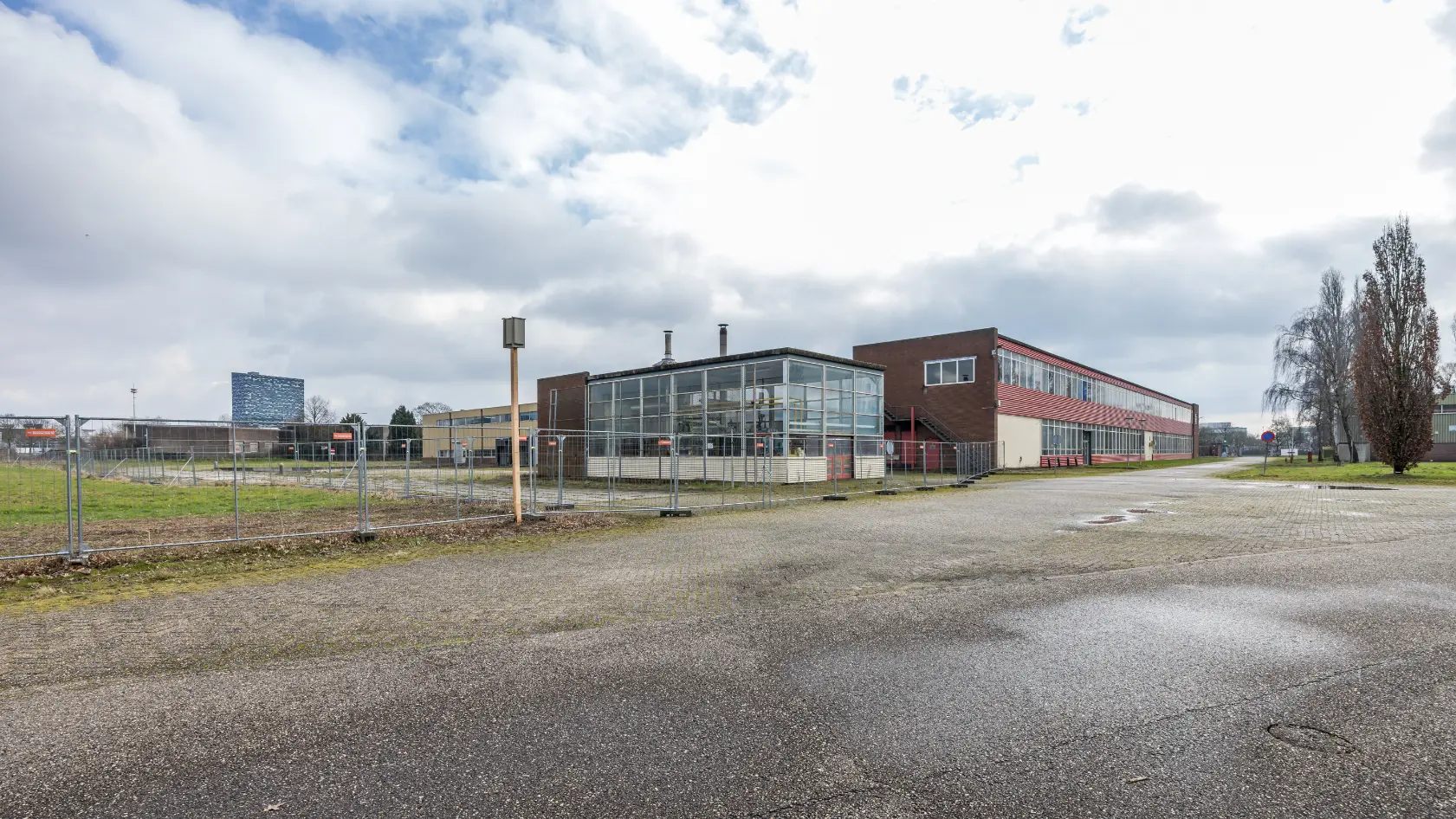 Nijmegen, Nieuwe Dukenburgseweg 20 Vastgoedbeschermer - IMG_0922