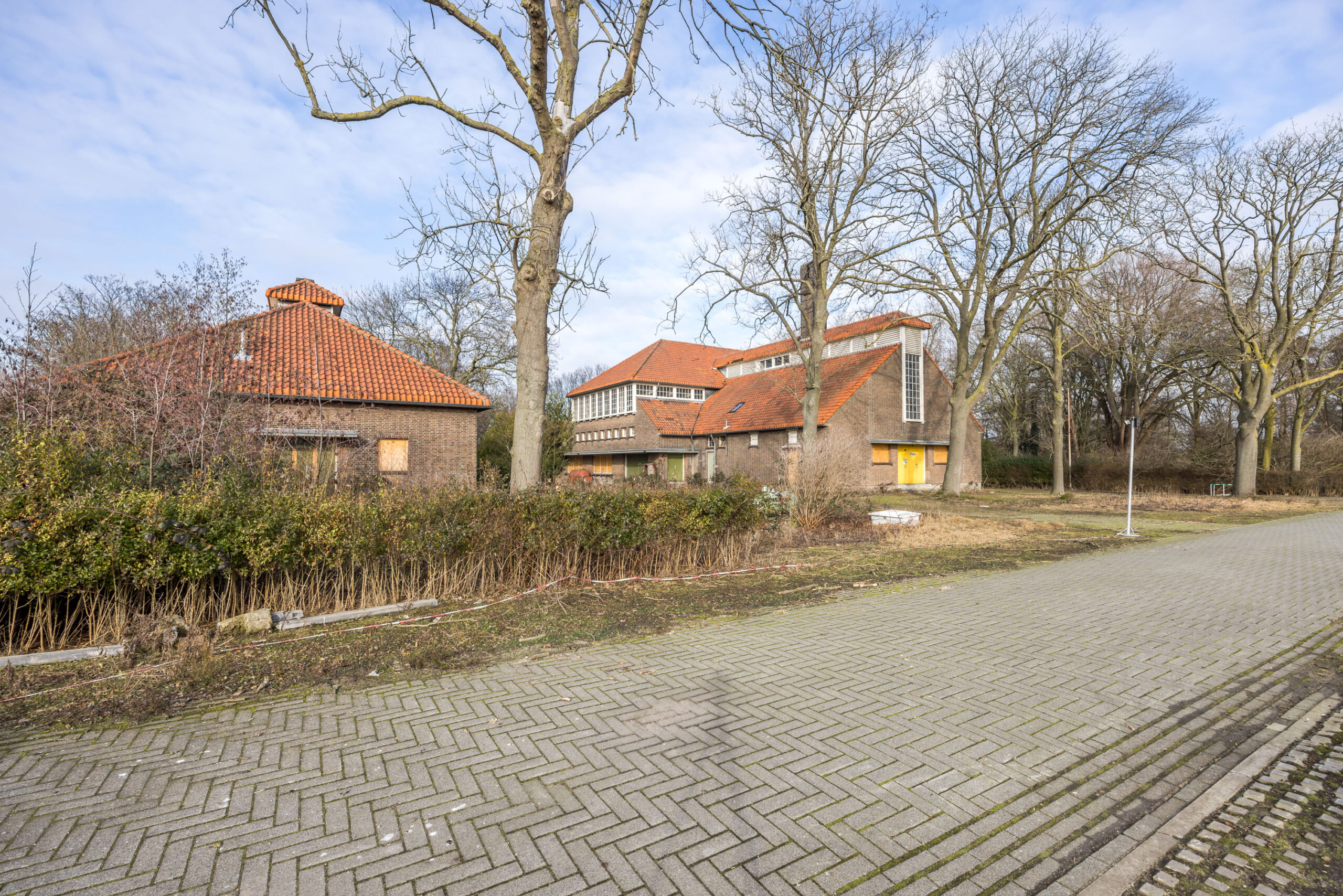 Historisch Quarantaine-terrein Rotterdam havengebied met monumentale gebouwen