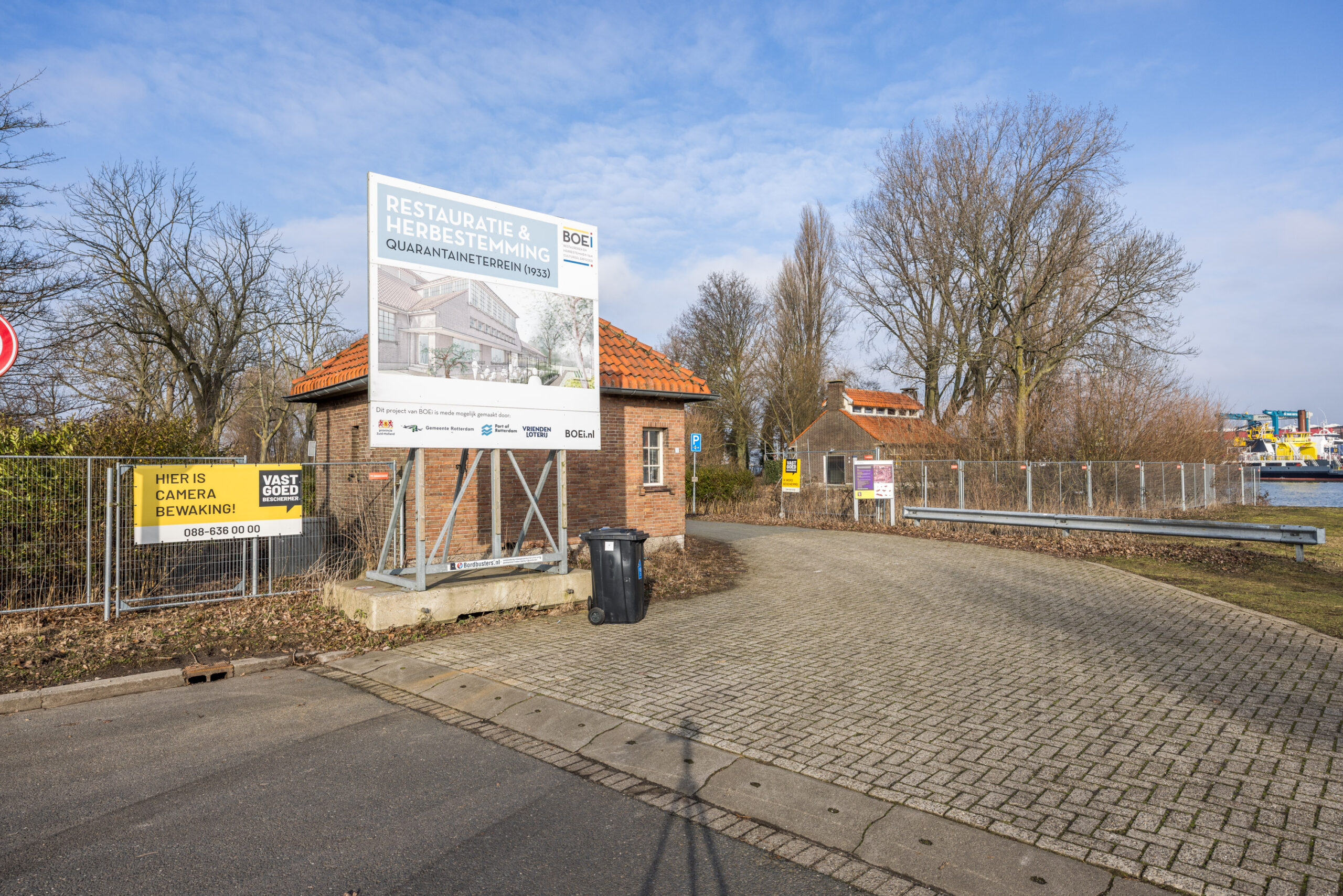 Historisch Quarantaine-terrein Rotterdam havengebied met monumentale gebouwen